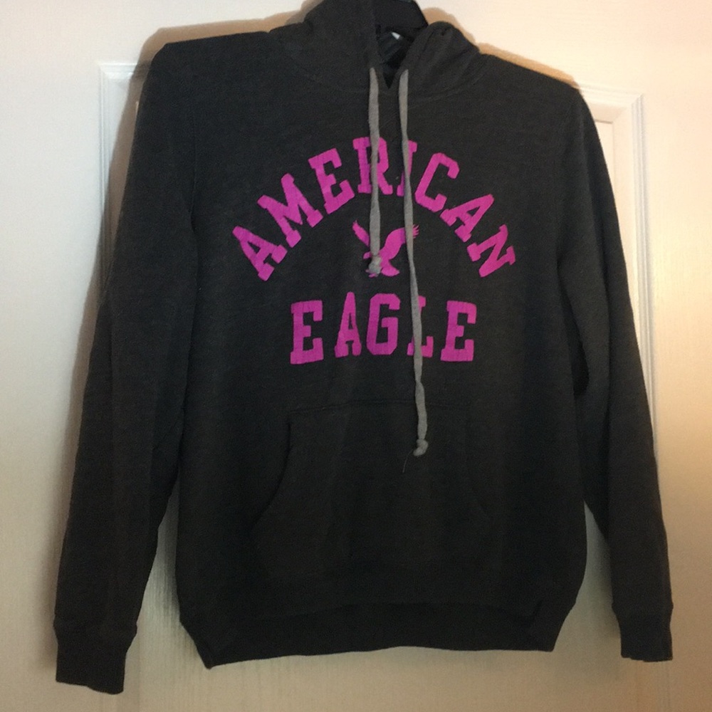 America Eagle sweatshirt.